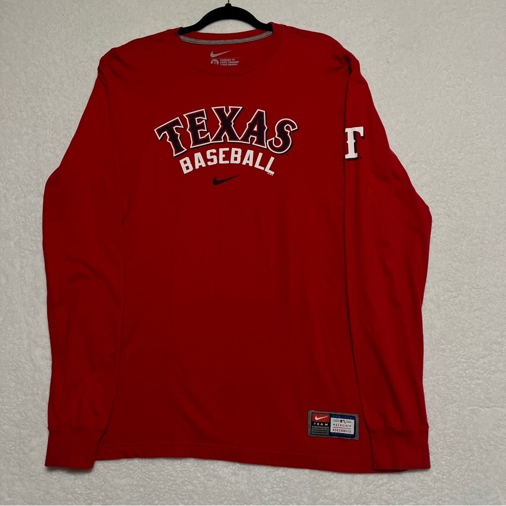 Nike Texas Rangers Men’s Long Sleeve Crewneck MLB Red Size XL - Picture 3 of 10